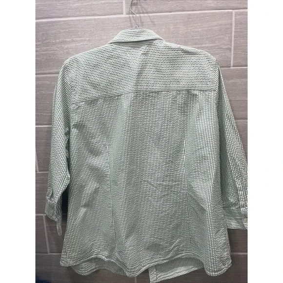 LL‎ BEAN Green White Stripe Seersucker Button Down Size 1X 3/4 Sleeve - Picture 3 of 6
